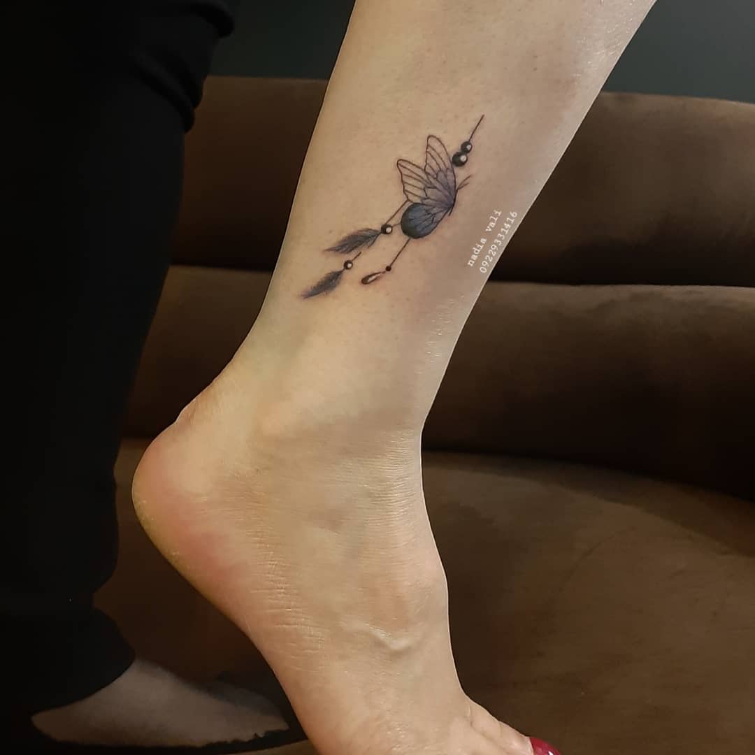 تاتو پروانه سه بعدی روی ساق پا