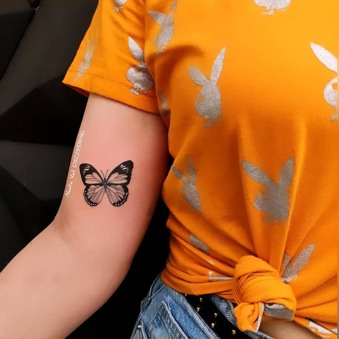 تاتو پروانه روی بازو