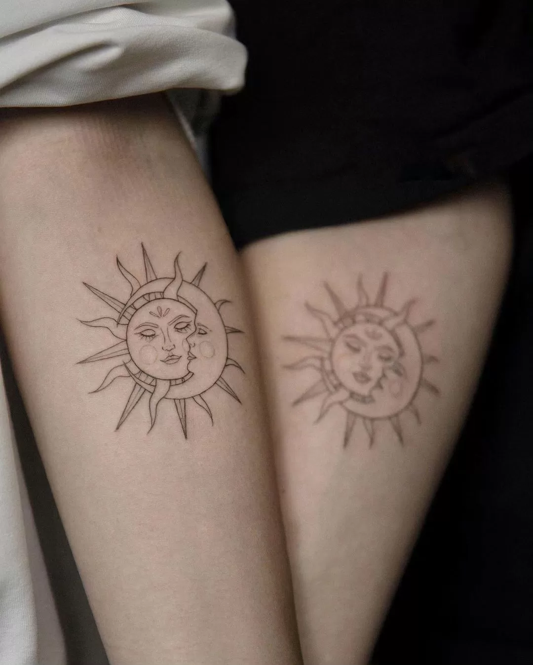تاتو خورشید و ماه